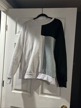 Men's Colorblock Crewneck Sweater - White, Black & Gray Panel
